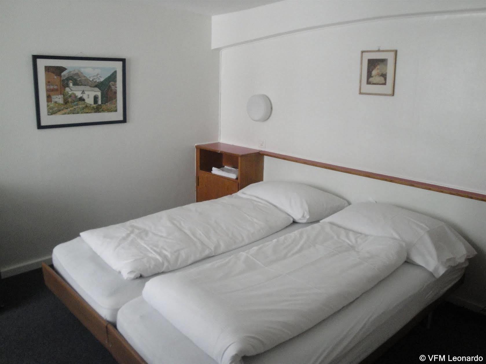 Hotel Krone-Limmatquai Zurich Room photo