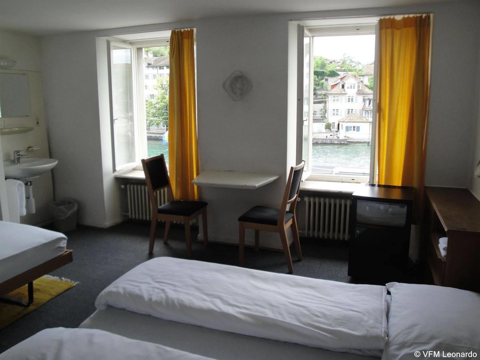 Hotel Krone-Limmatquai Zurich Room photo